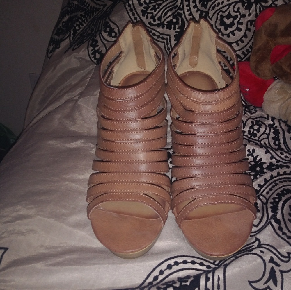 Brown Wedges